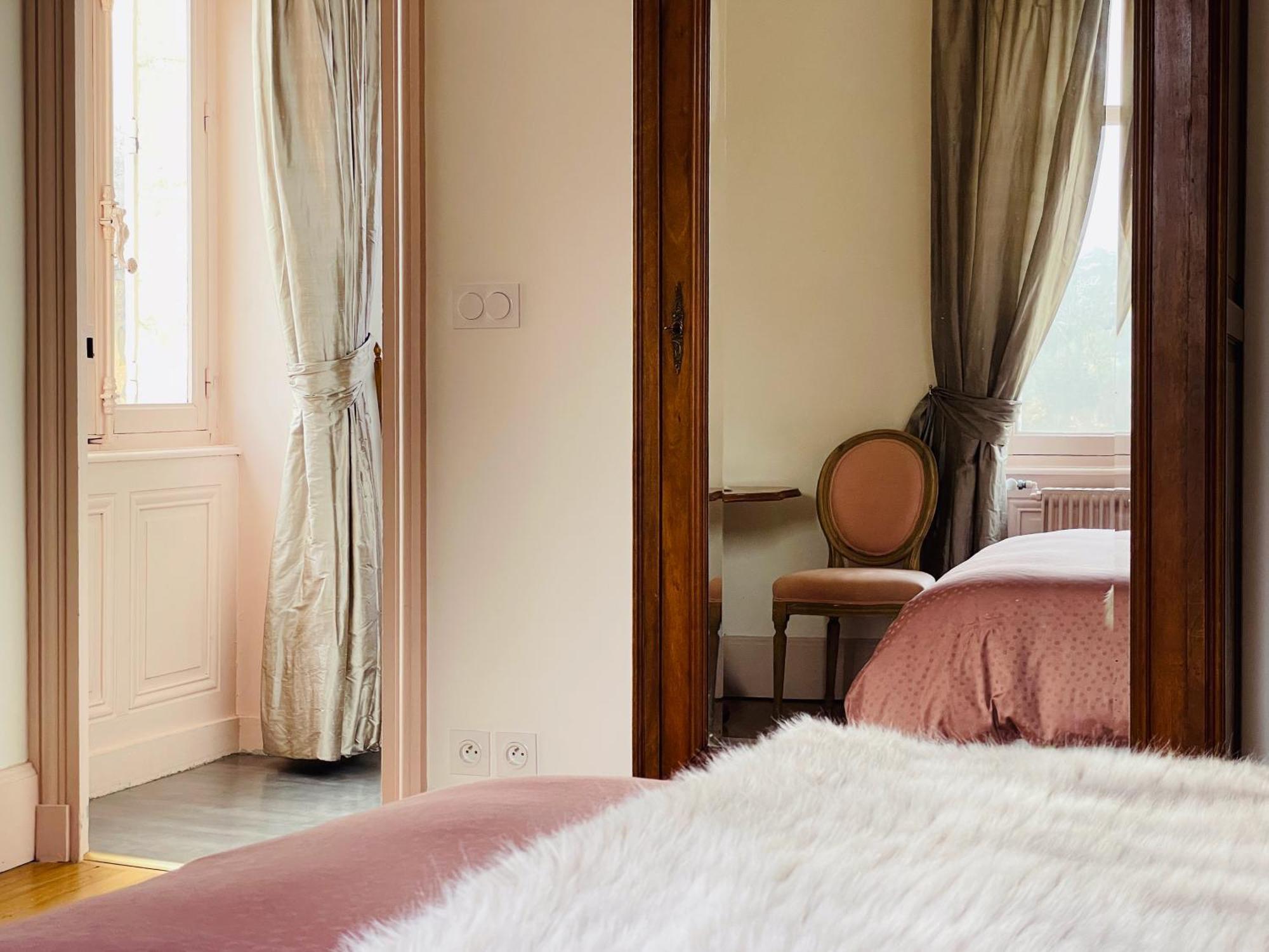 Le Clos Des Fayettes Theize Exterior foto